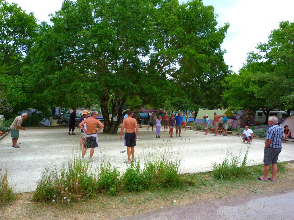 Camping La Maurie Foulerot Экстерьер фото