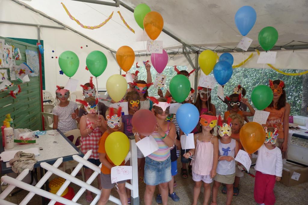 Camping La Maurie Foulerot Экстерьер фото