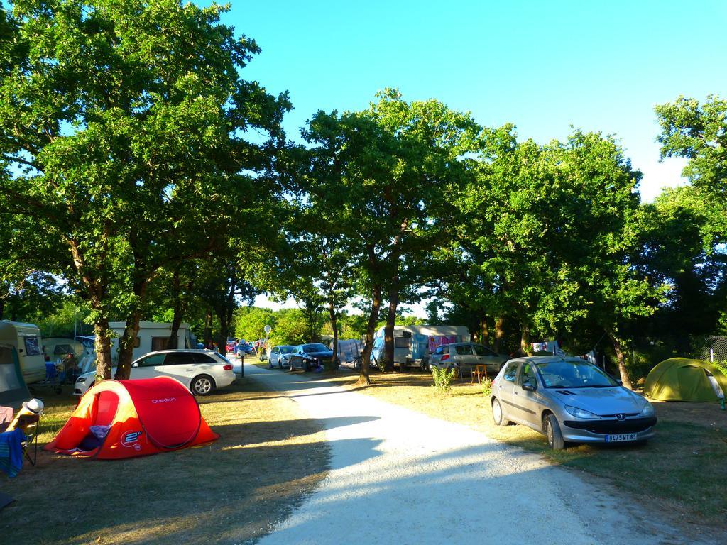 Camping La Maurie Foulerot Экстерьер фото